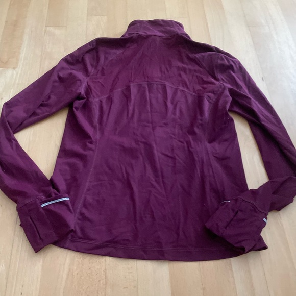 Used Victoria secret size large purple work out jacket - Picture 12 of 16